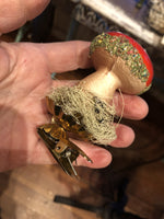 Load image into Gallery viewer, Spun Cotton German Mushroom Ornament
