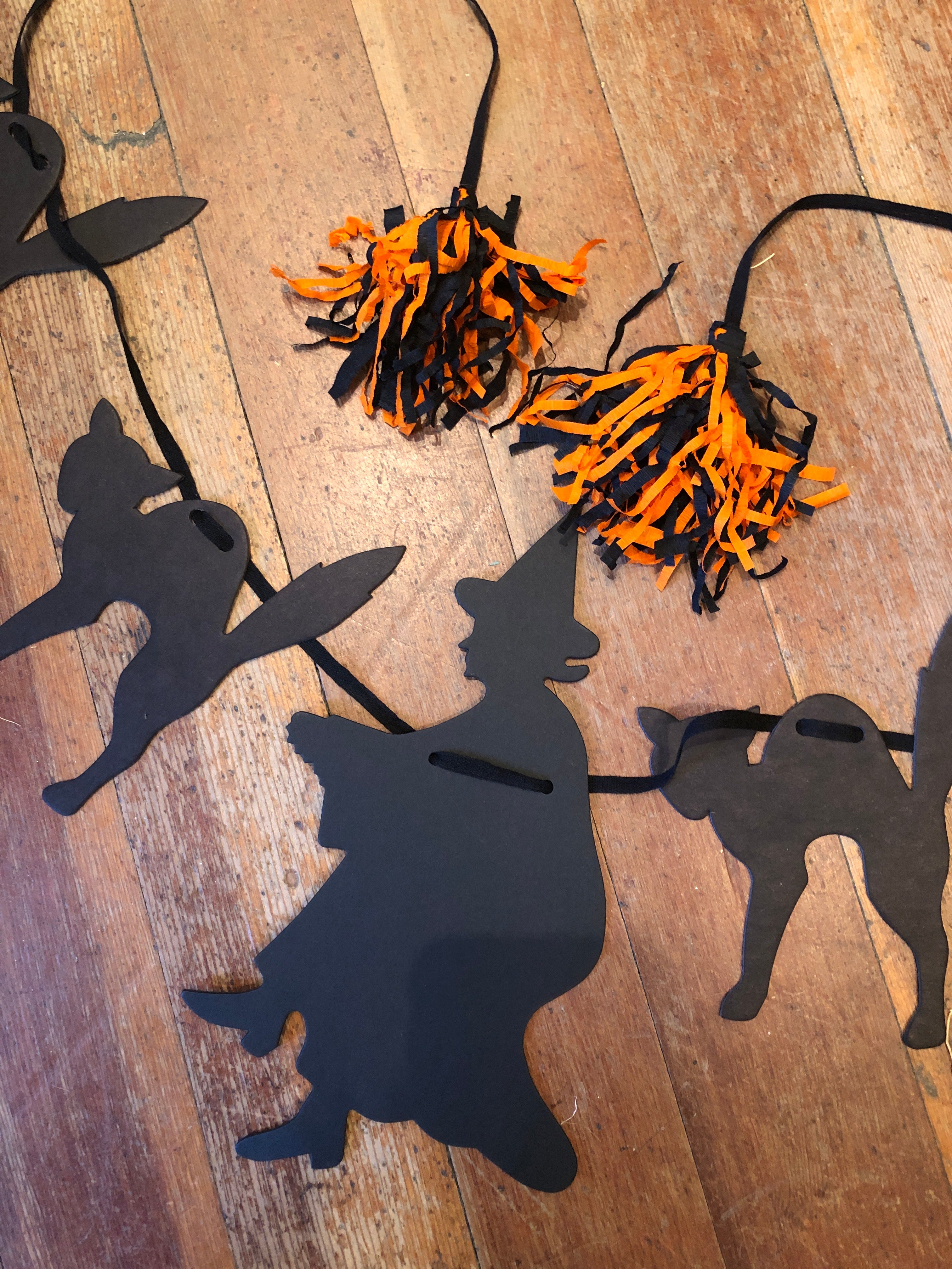 Die-Cut Witch and Cat Garland
