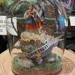 Fairy Tale Glitter Eggs Under Glass Dome