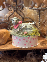 Load image into Gallery viewer, Lamb on Oval Box
