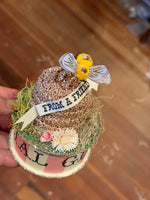 Load image into Gallery viewer, Beehive Gift Box
