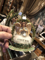 Load image into Gallery viewer, Vintage Creche Angel Figure on Cotton Cloud
