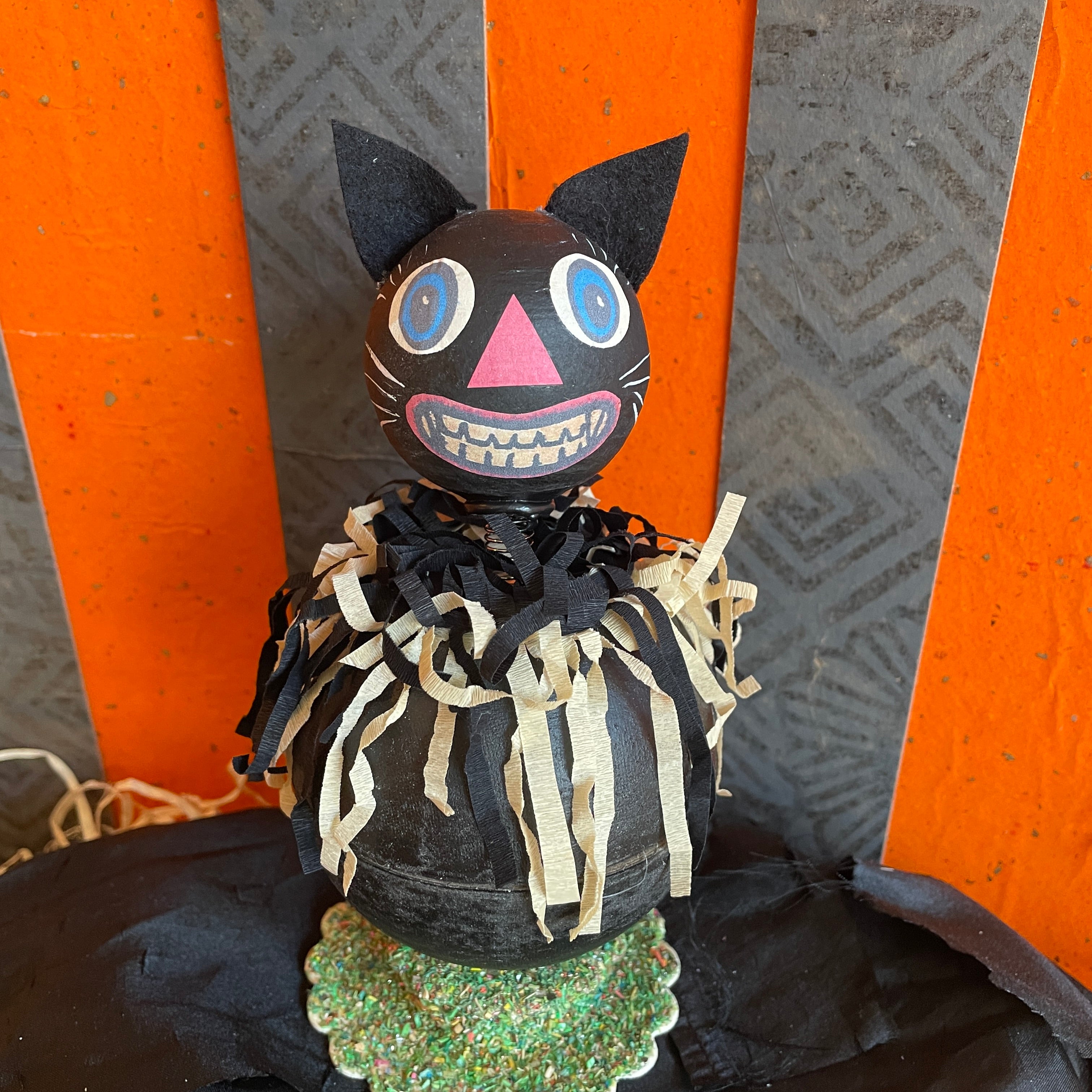 Wobbly Bobblehead Candy Containers