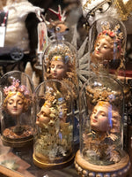 Load image into Gallery viewer, Angelic Cast French &quot;Sacre&quot; Heads
