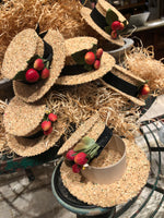 Load image into Gallery viewer, Spring Straw Hat Cachette Boxes
