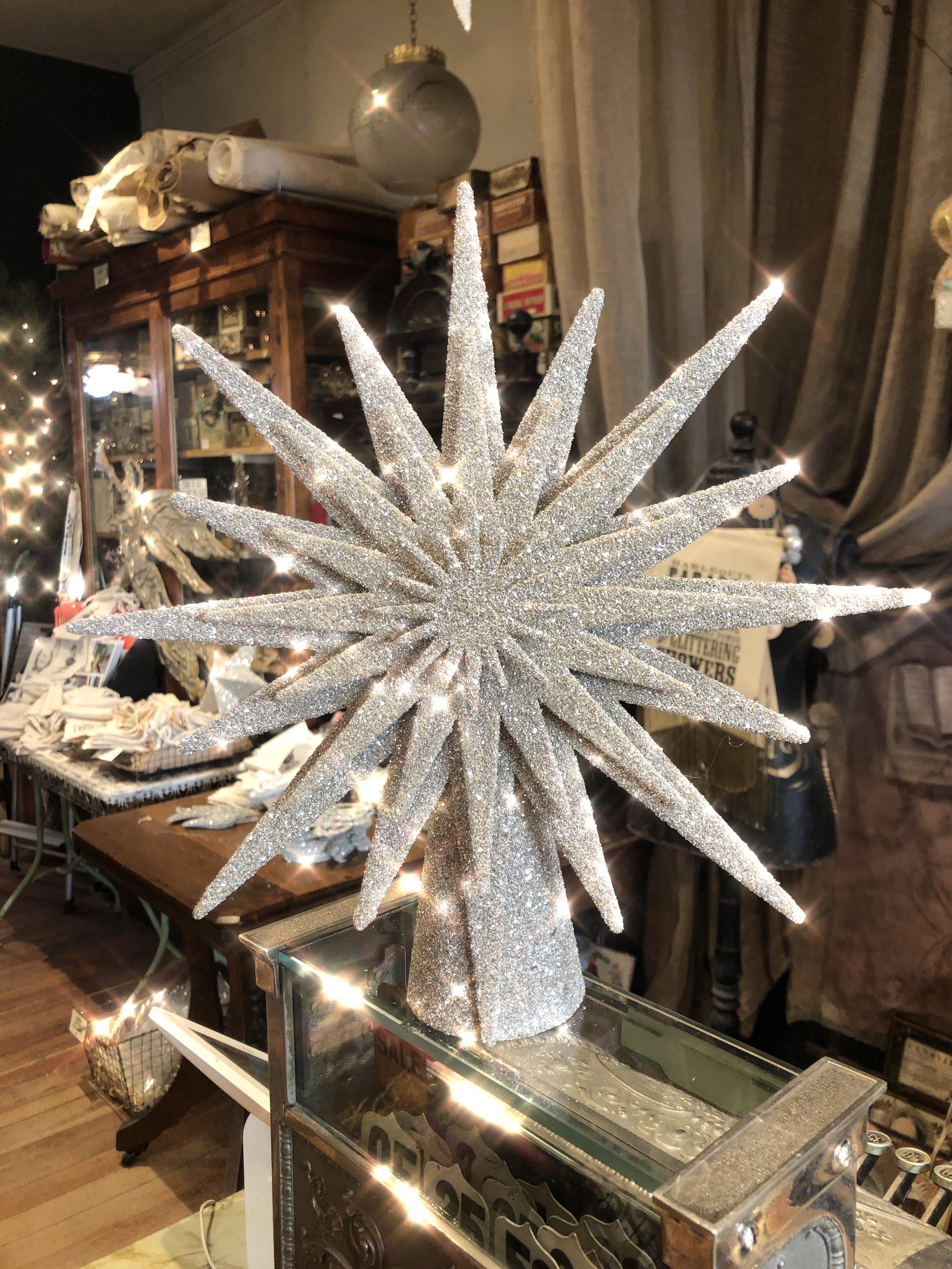 Large Spangled Tree Topper